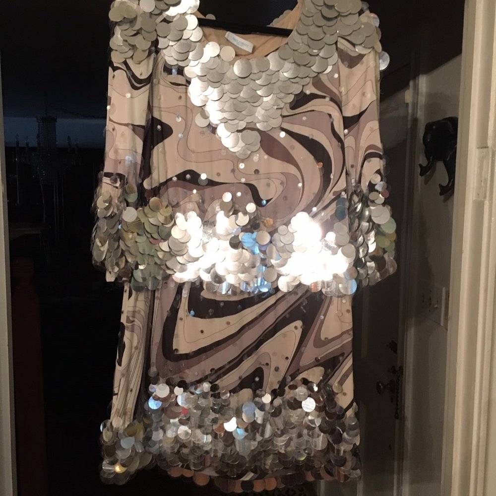 EMILIO PUCCI BLACK/ WHITE PRINT SILVER MIRROR DISC